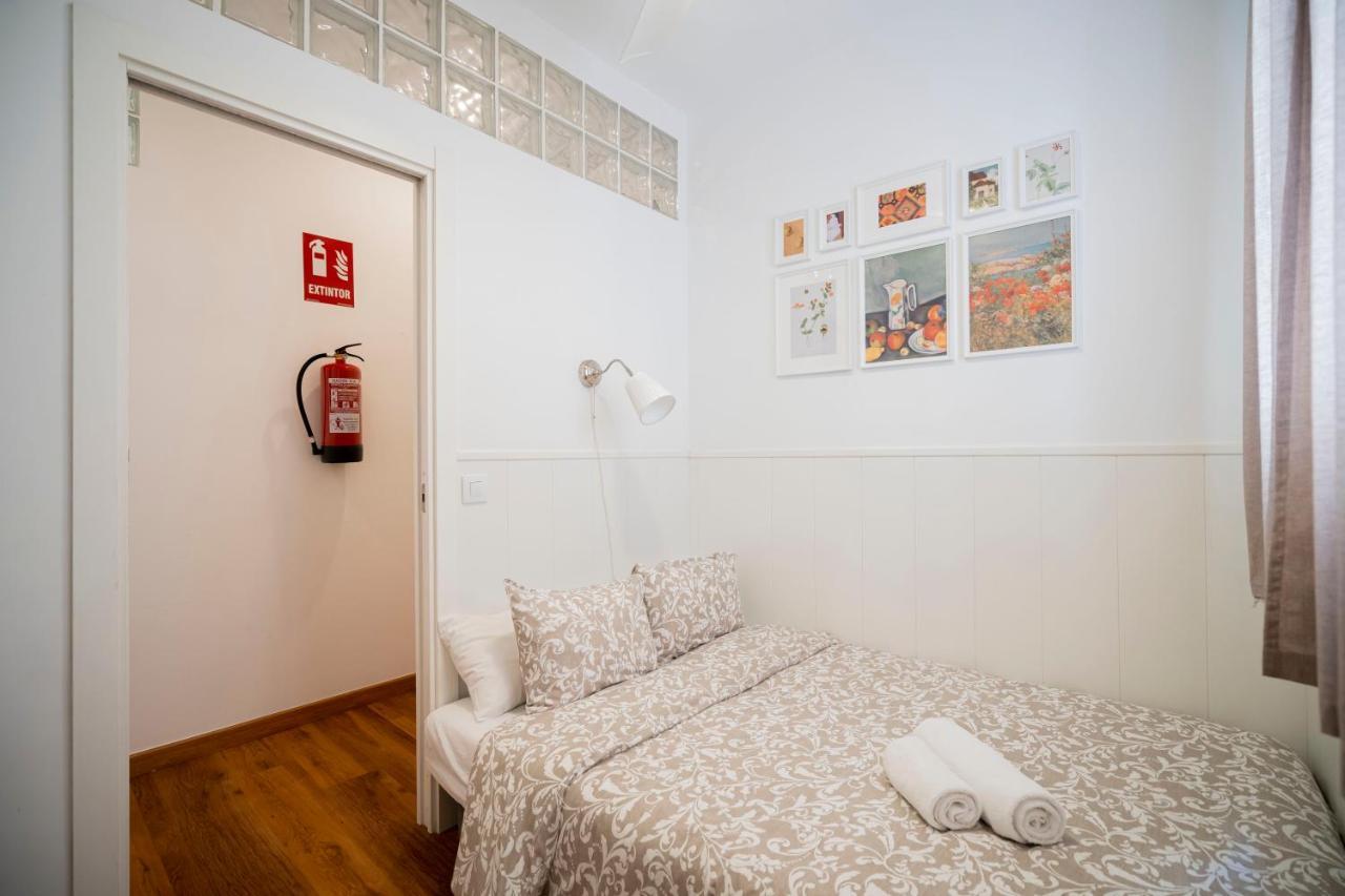 Apartamento La Latina II Madrid Ngoại thất bức ảnh