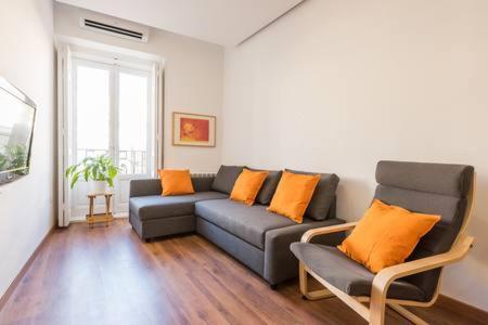 Apartamento La Latina II Madrid Ngoại thất bức ảnh